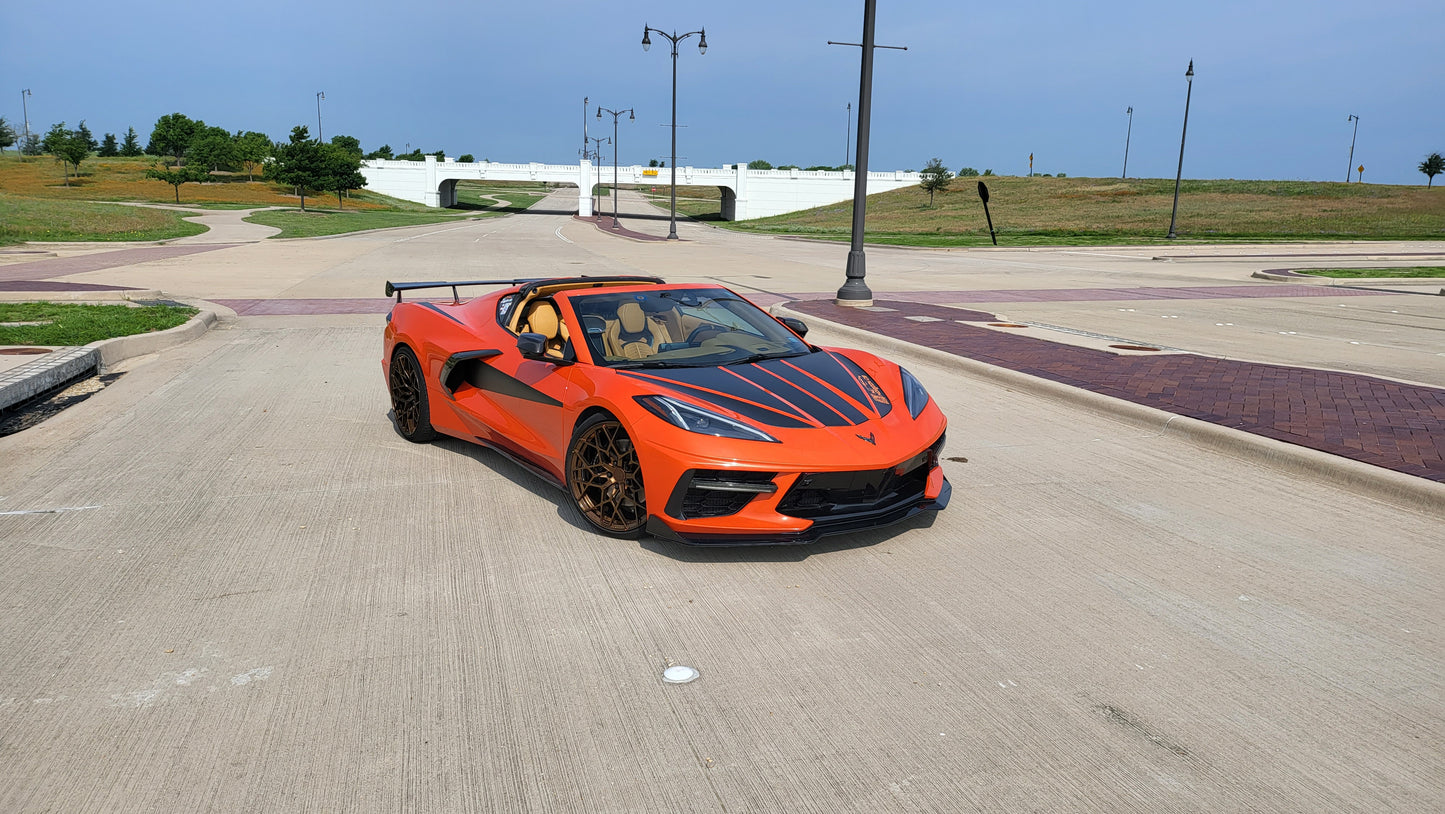 Carlos Ms 2021 Corvette Stingray 3LT in sebring-orange-tintcoat