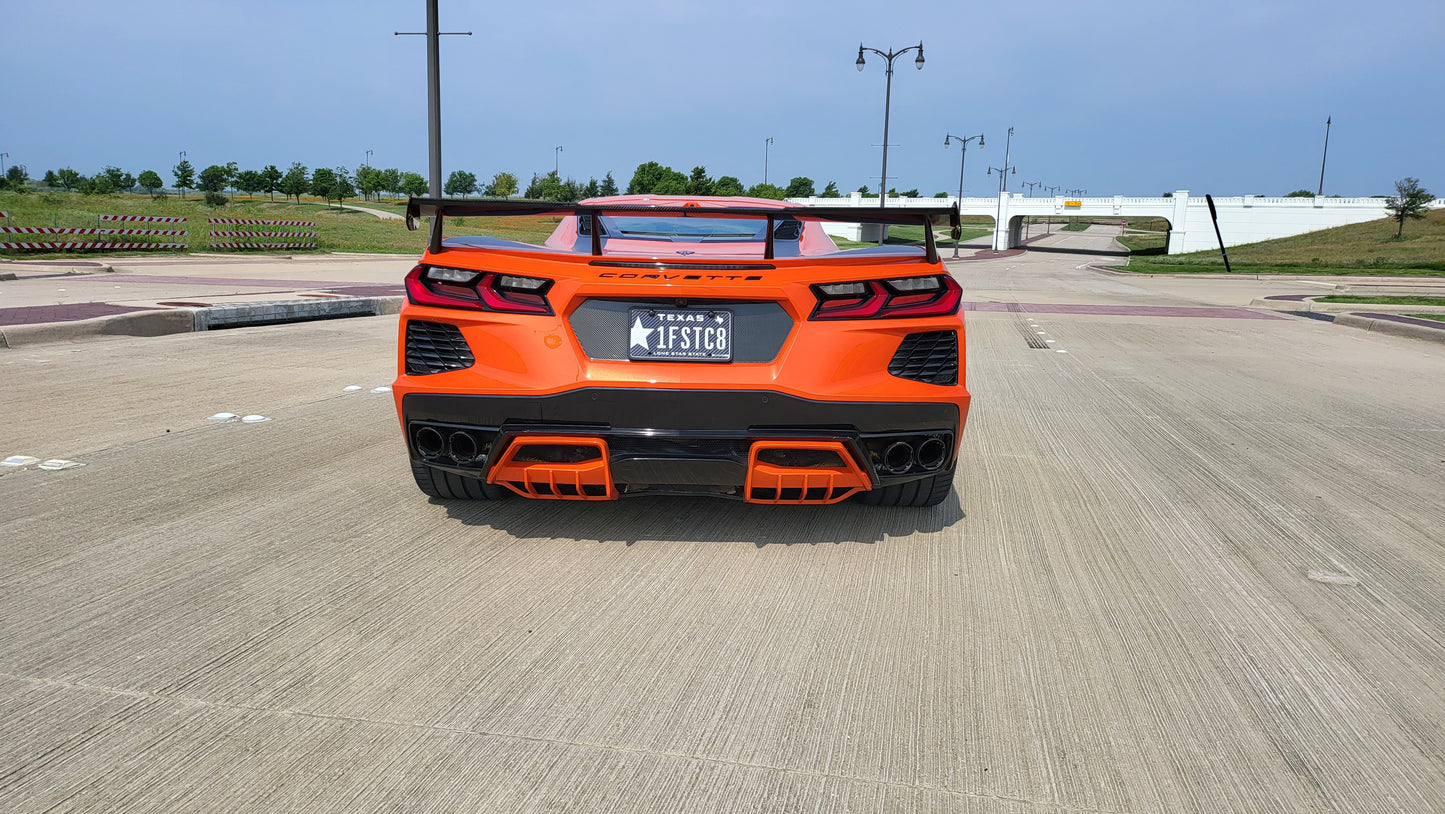 Carlos Ms 2021 Corvette Stingray 3LT in sebring-orange-tintcoat