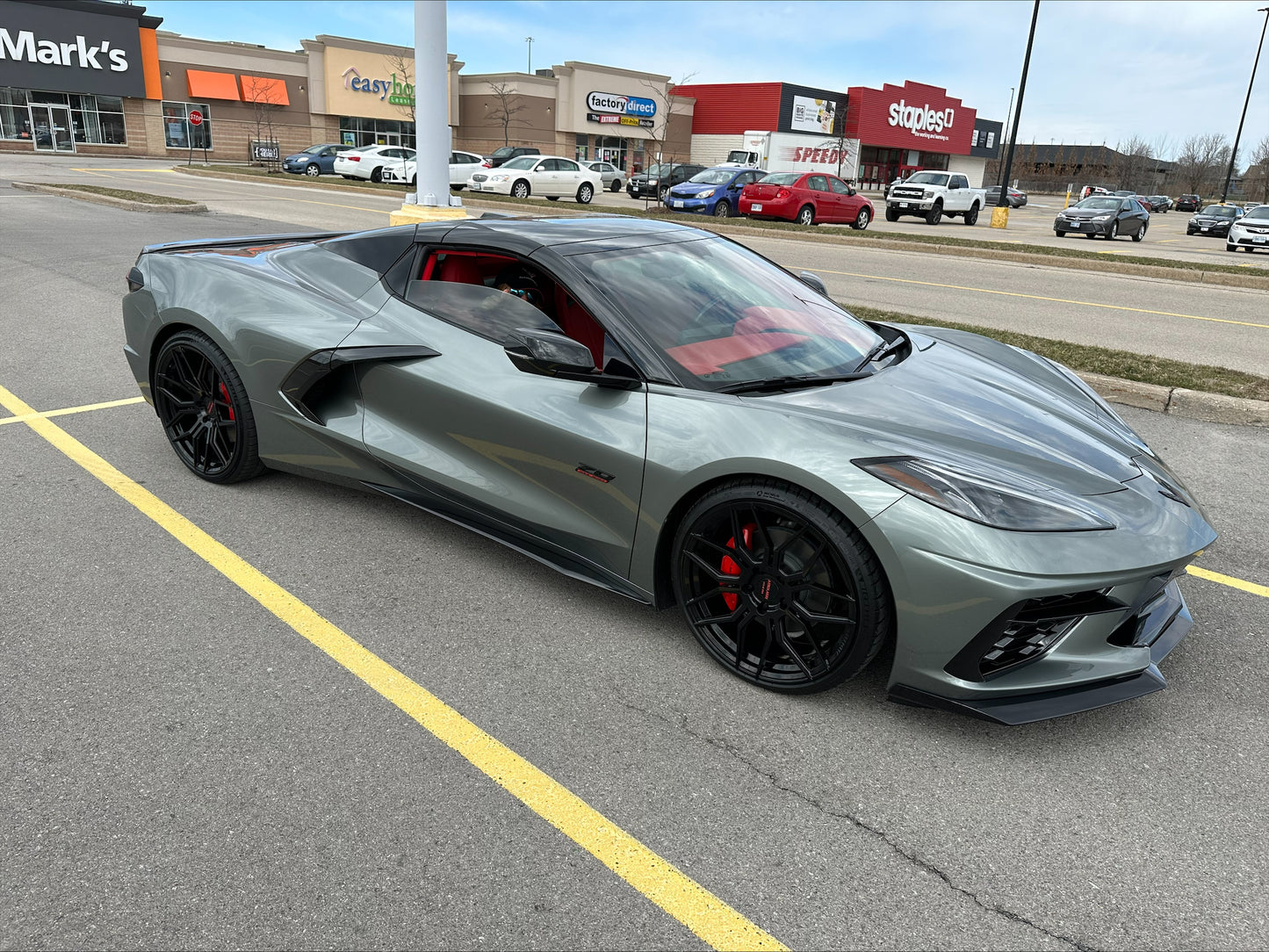 Dan Bs 2021 Corvette Stingray 1LT in hypersonic-gray