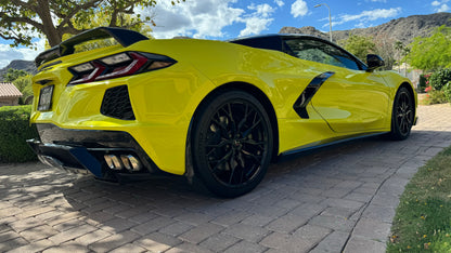 2023 Corvette Stingrays 2023 Corvette Stingray 3LT in accelerate-yellow