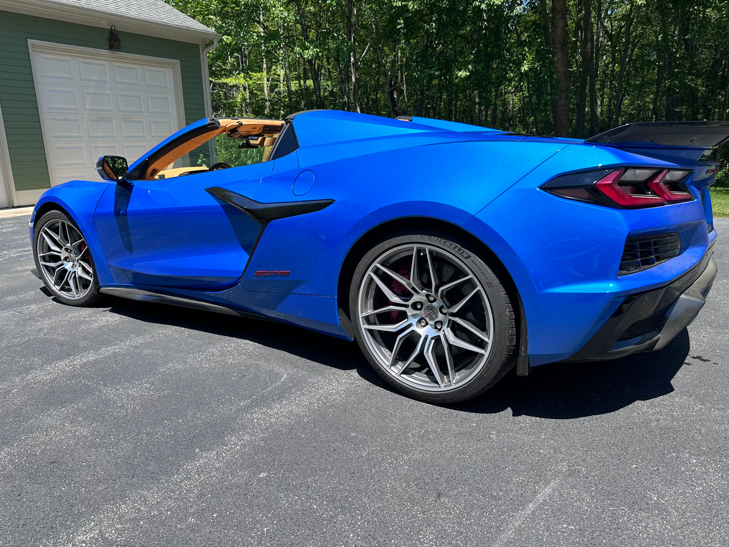 ACS Composite customer review image for C8 Z06 E-Ray Rock Guards