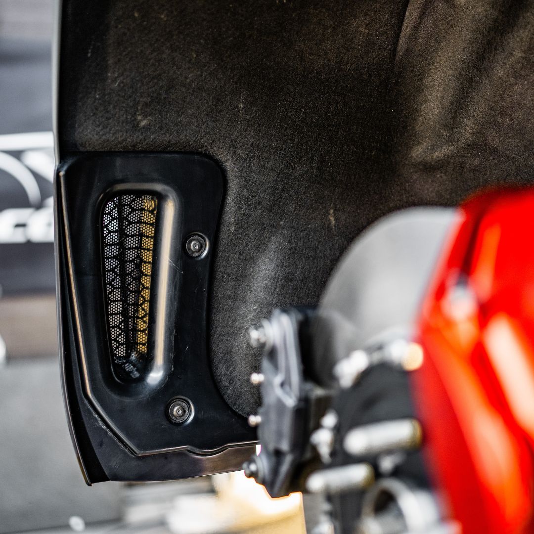 C8 ZR1 Z06 E-Ray Rock Guards