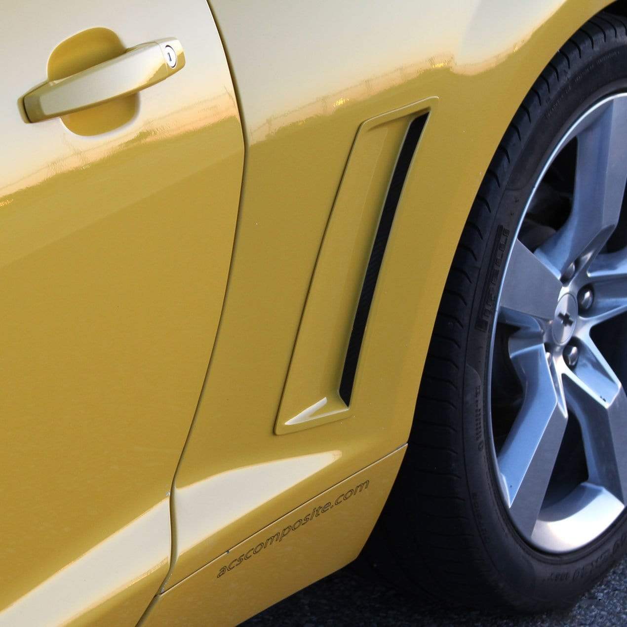ACS Composite Lateral Rear Quarter Ports for Camaro 2010-2015 Coupe, SKU 33-4-111: Three-dimensional intake scoop replaces non-functional rear triple gills.