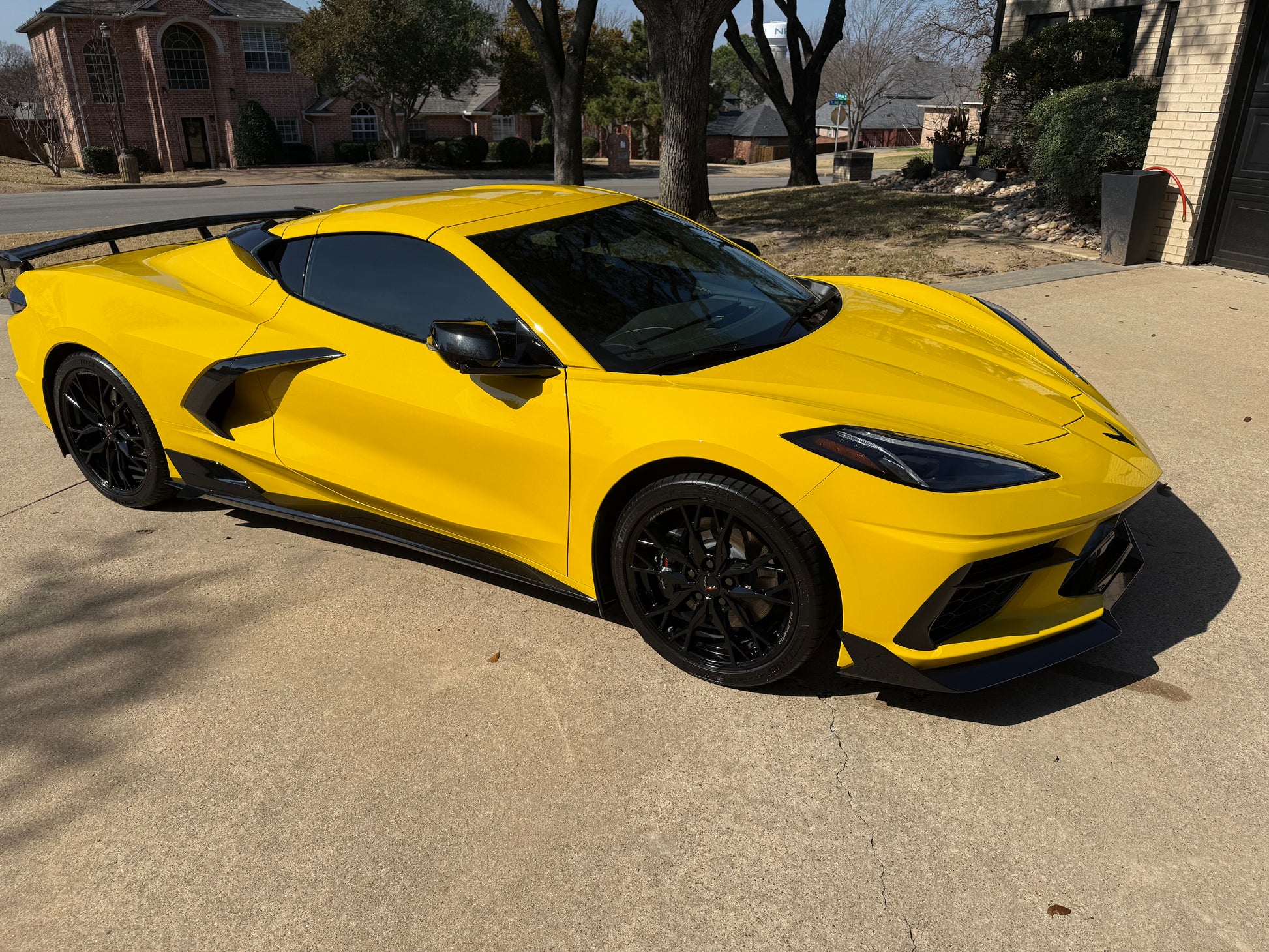 Theeggman1s 2025 Corvette Stingray 2LT in accelerate-yellow