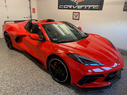 Kevin Bs 2022 Corvette Stingray 1LT in torch-red