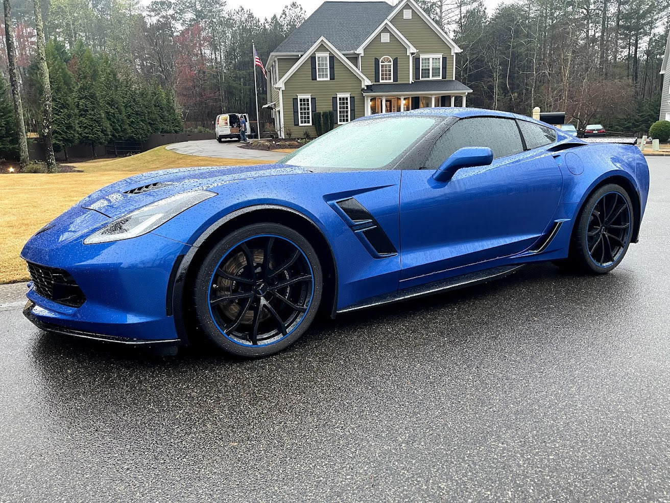 Walter Bs 2020 Corvette Stingray 2LT in elkhart-lake-blue-metallic