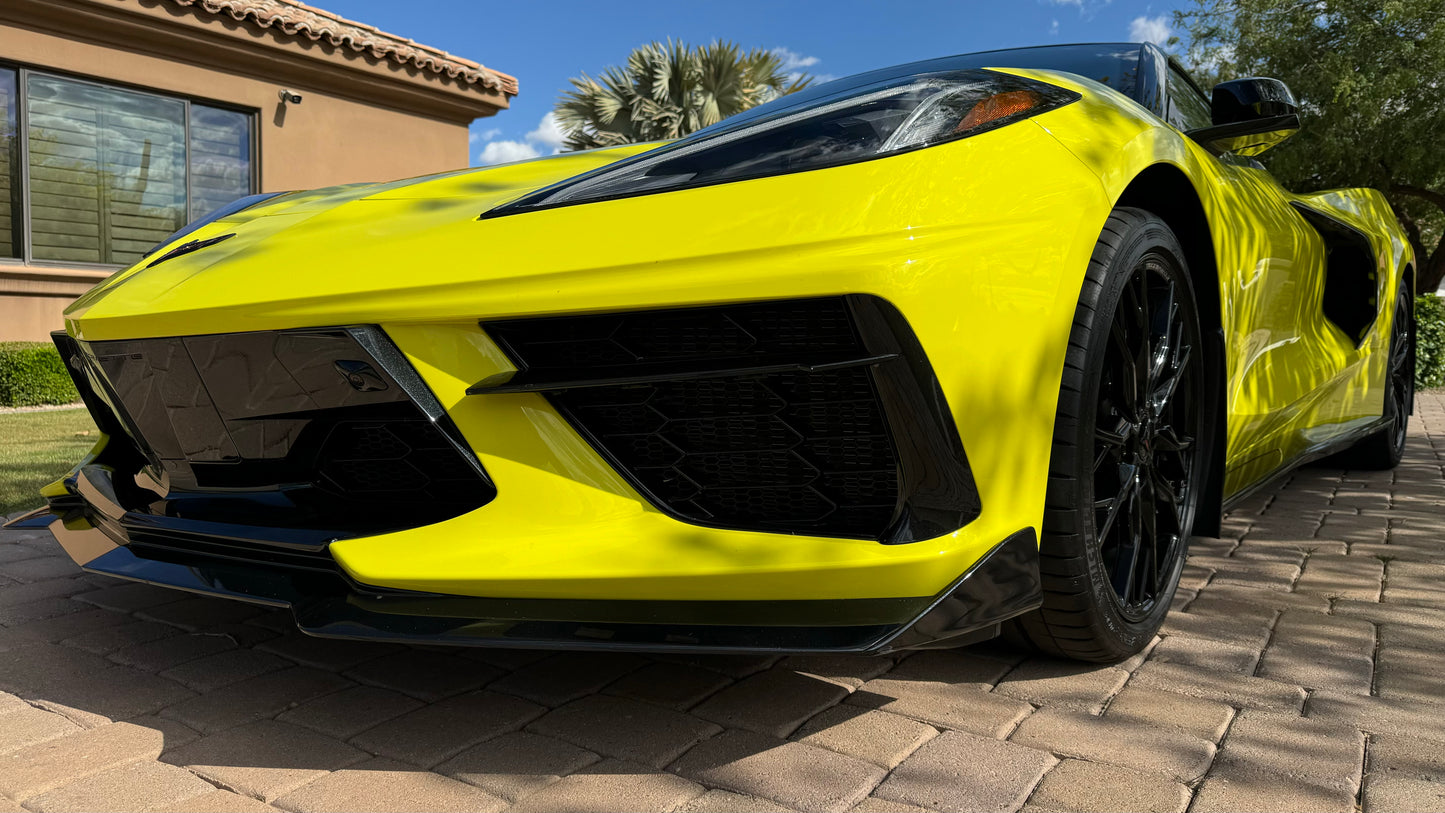 2023 Corvette Stingrays 2023 Corvette Stingray 3LT in accelerate-yellow