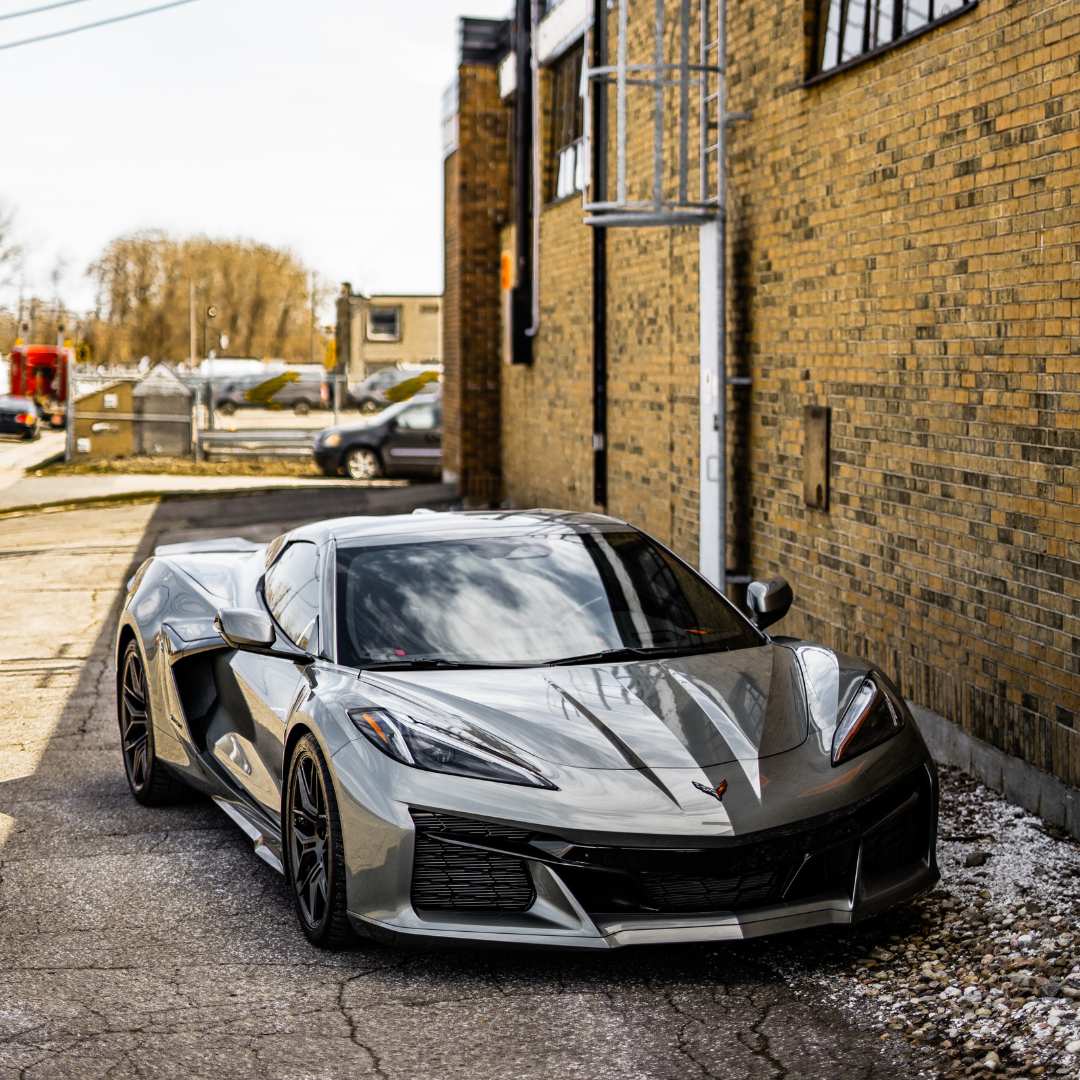 Neurovettes 2023 Corvette Z06 1LZ in hypersonic-gray