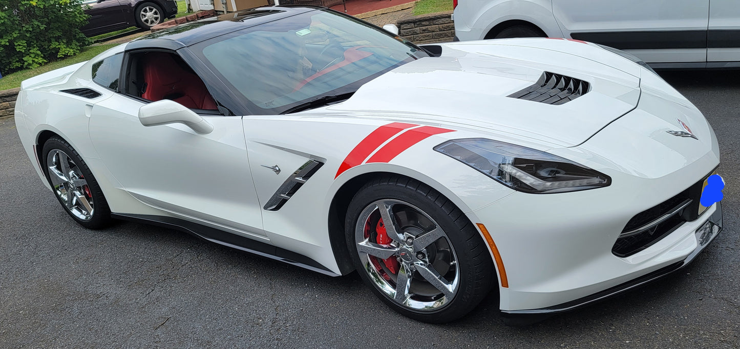 Tim VOs 2014 Corvette Stingray 3LT in arctic-white