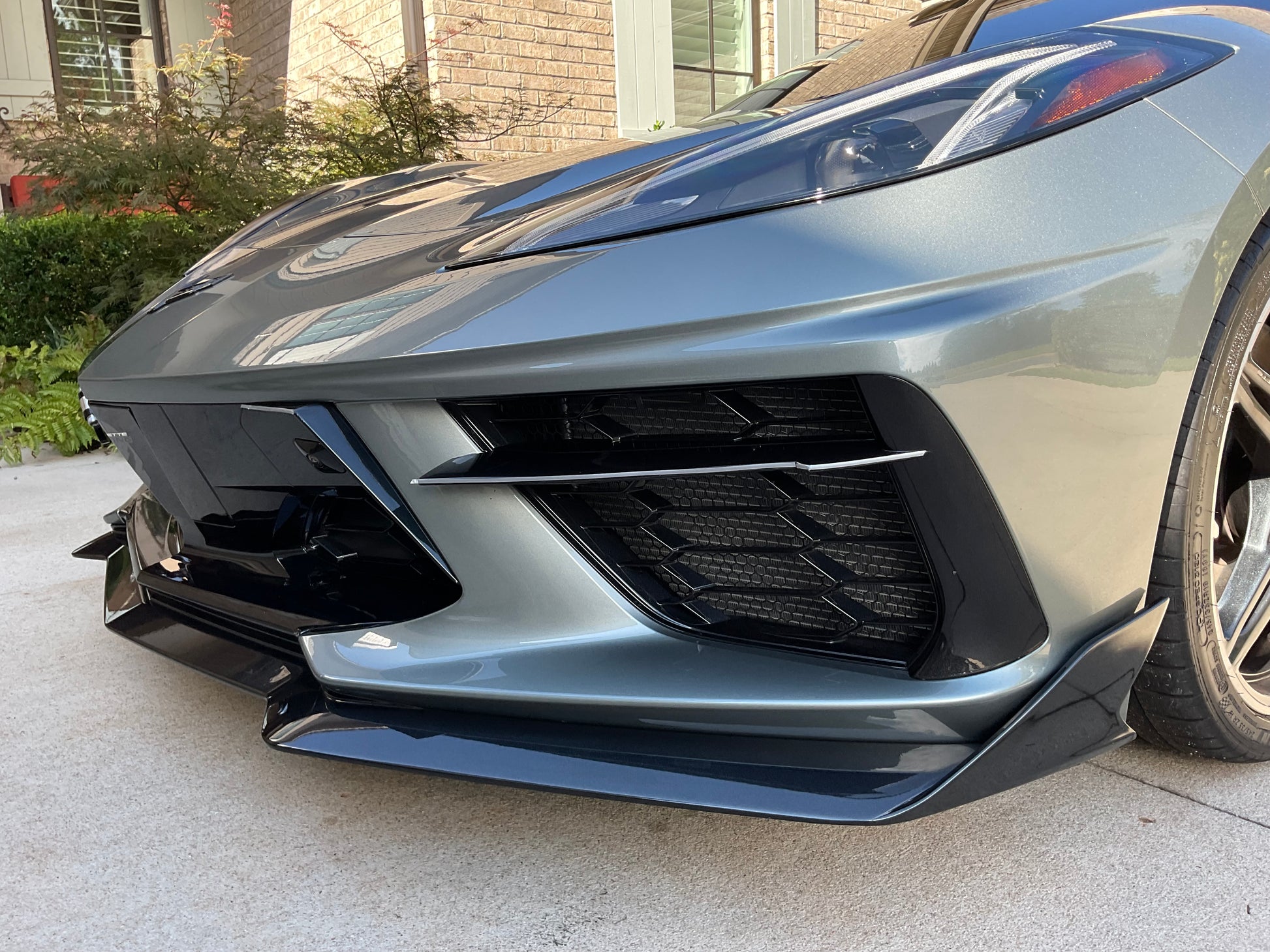 Jack McKeons 2024 Corvette Stingray 3LT in hypersonic-gray