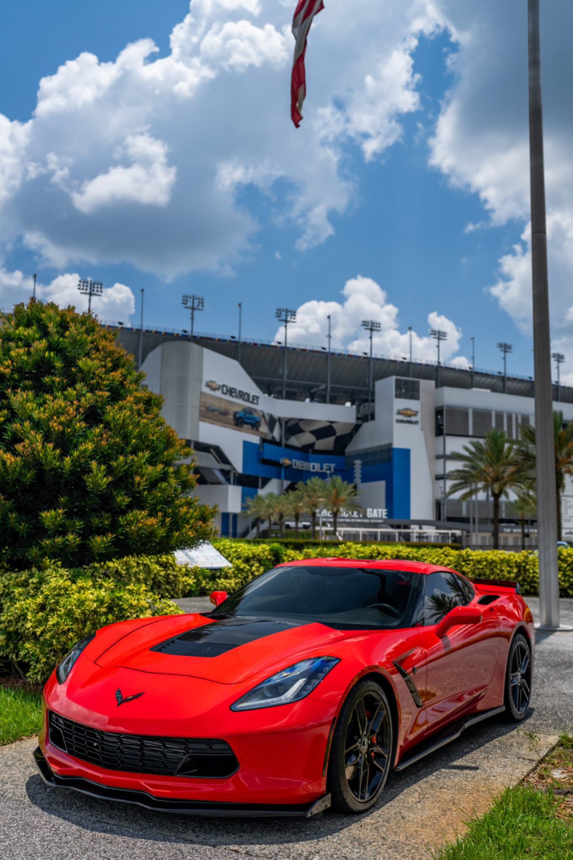 SC_Z51s 2017 Corvette Stingray 1LT in torch-red