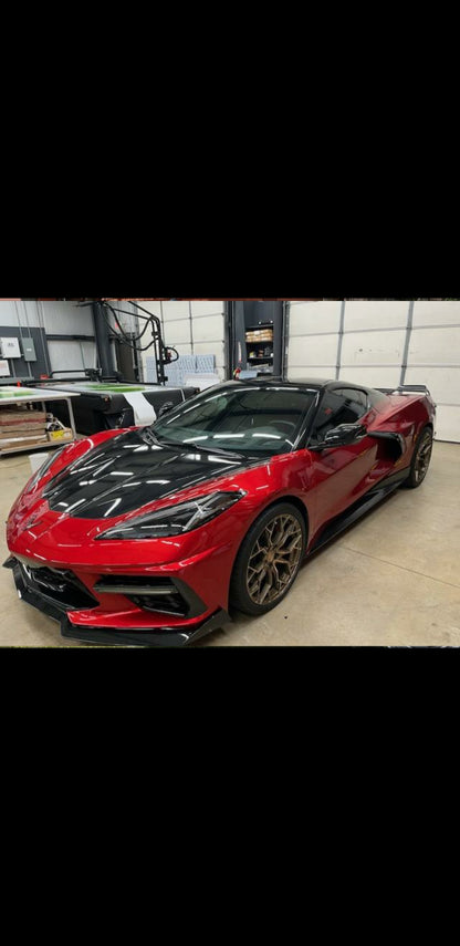 Kens 2021 Corvette Stingray 2LT in crystal-red-tintcoat