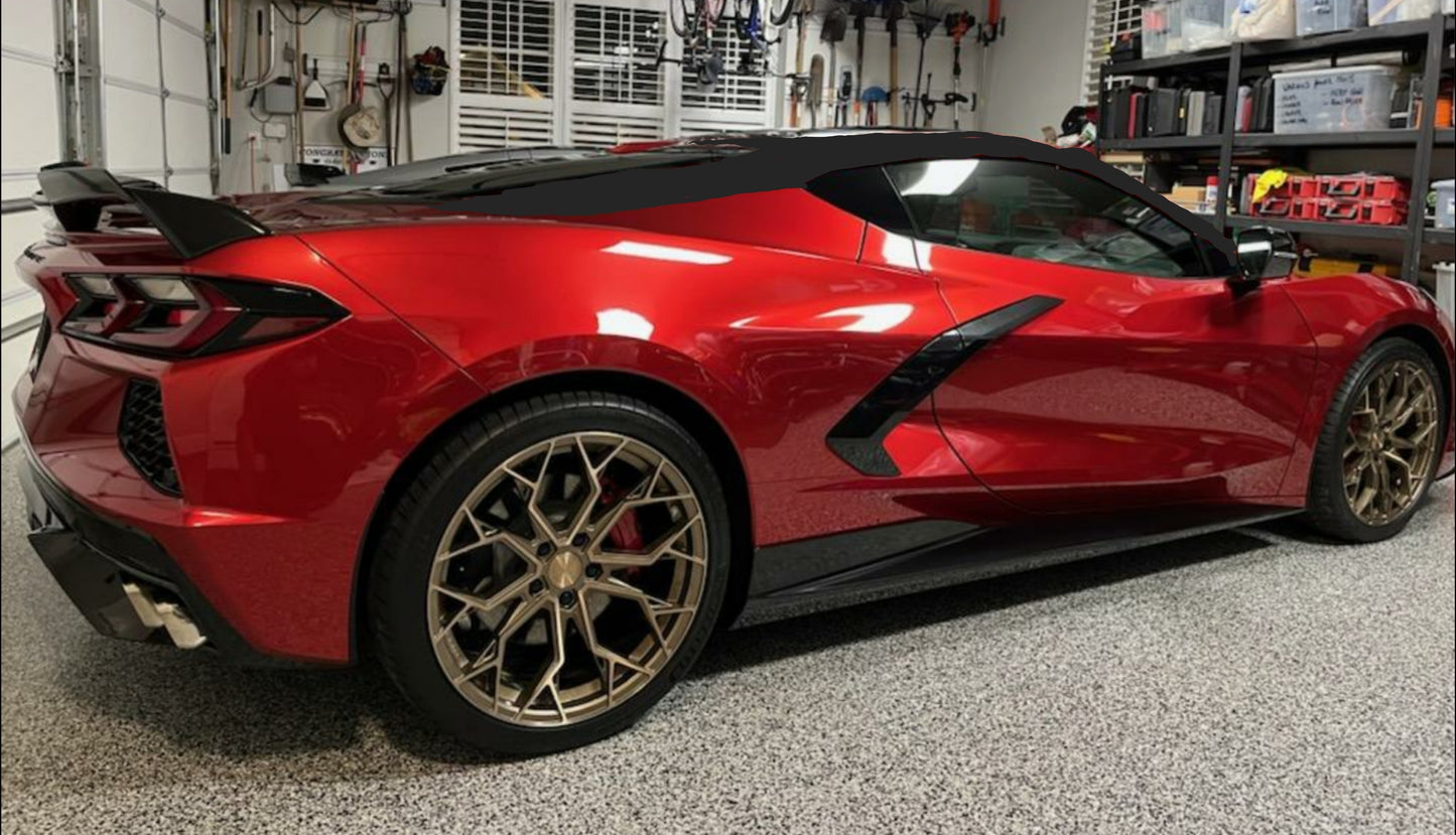 Kens 2021 Corvette Stingray 2LT in crystal-red-tintcoat