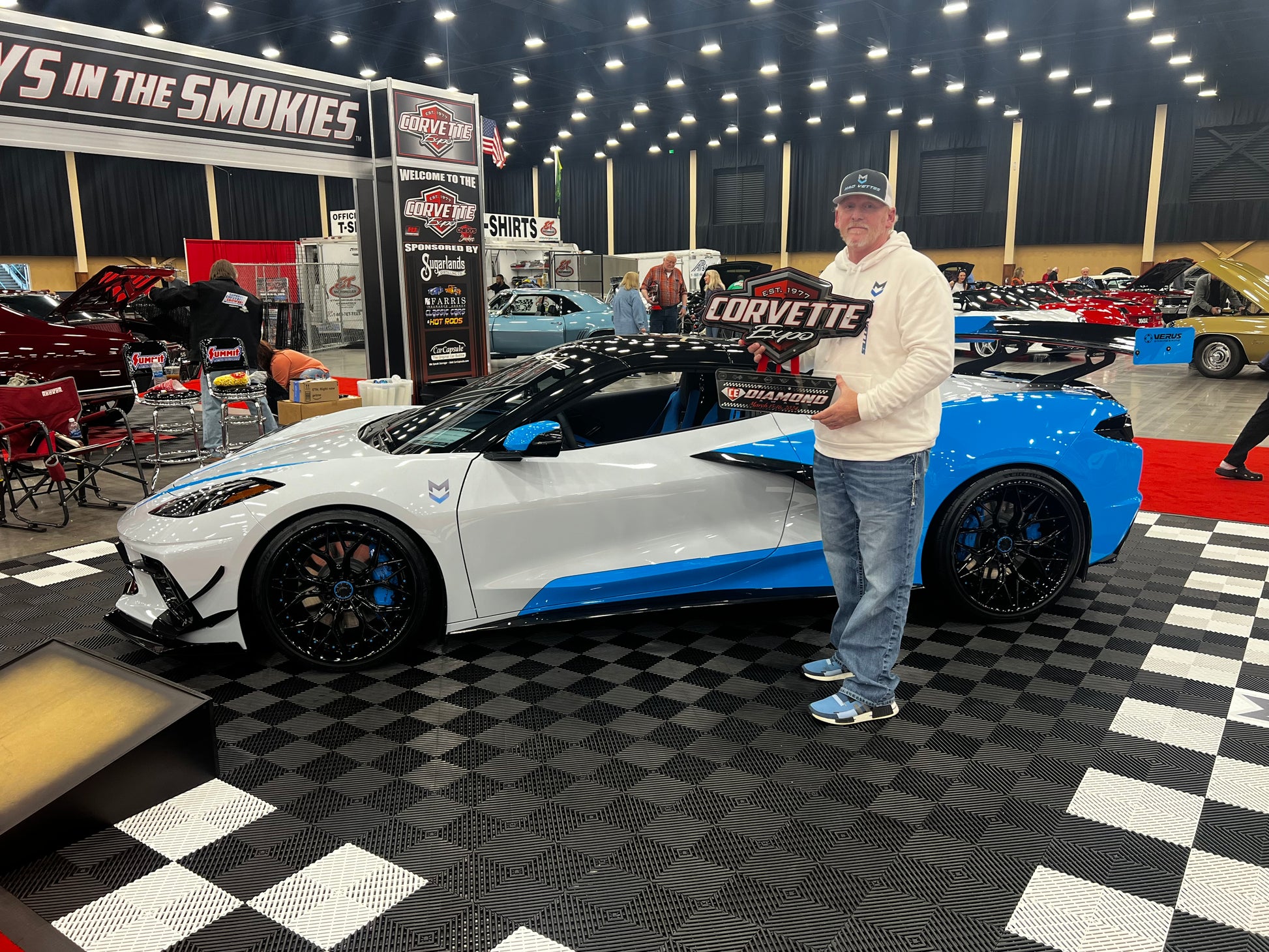 Donnie Herrins 2023 Corvette Stingray 3LT in ceramic-matrix-gray