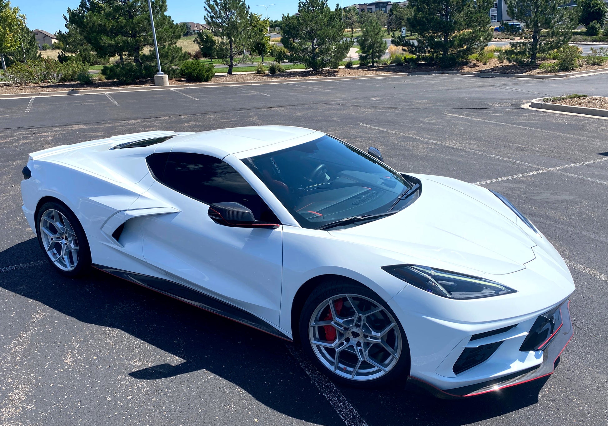 Petes C8 Coupes 2021 Corvette Stingray 2LT in arctic-white