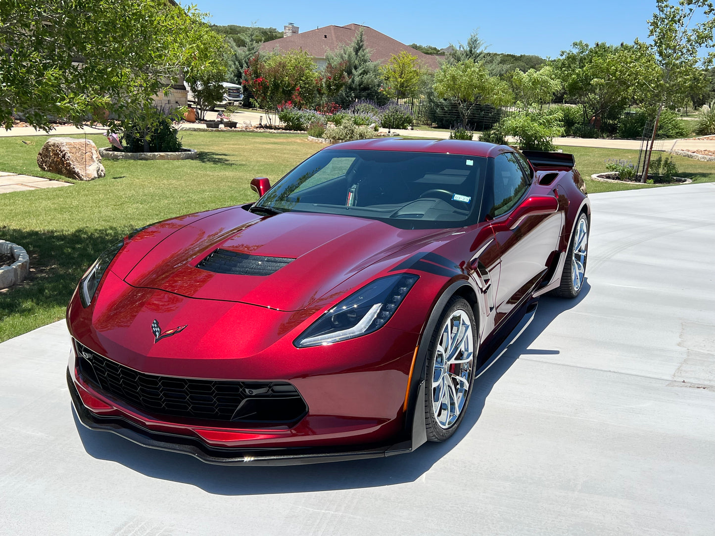 2018 C7 GSs 2018 Corvette Grand Sport 2LZ in long-beach-red-metallic