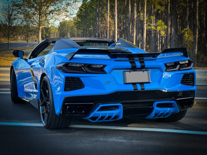 Montys 2020 Corvette Stingray 3LT in rapid-blue