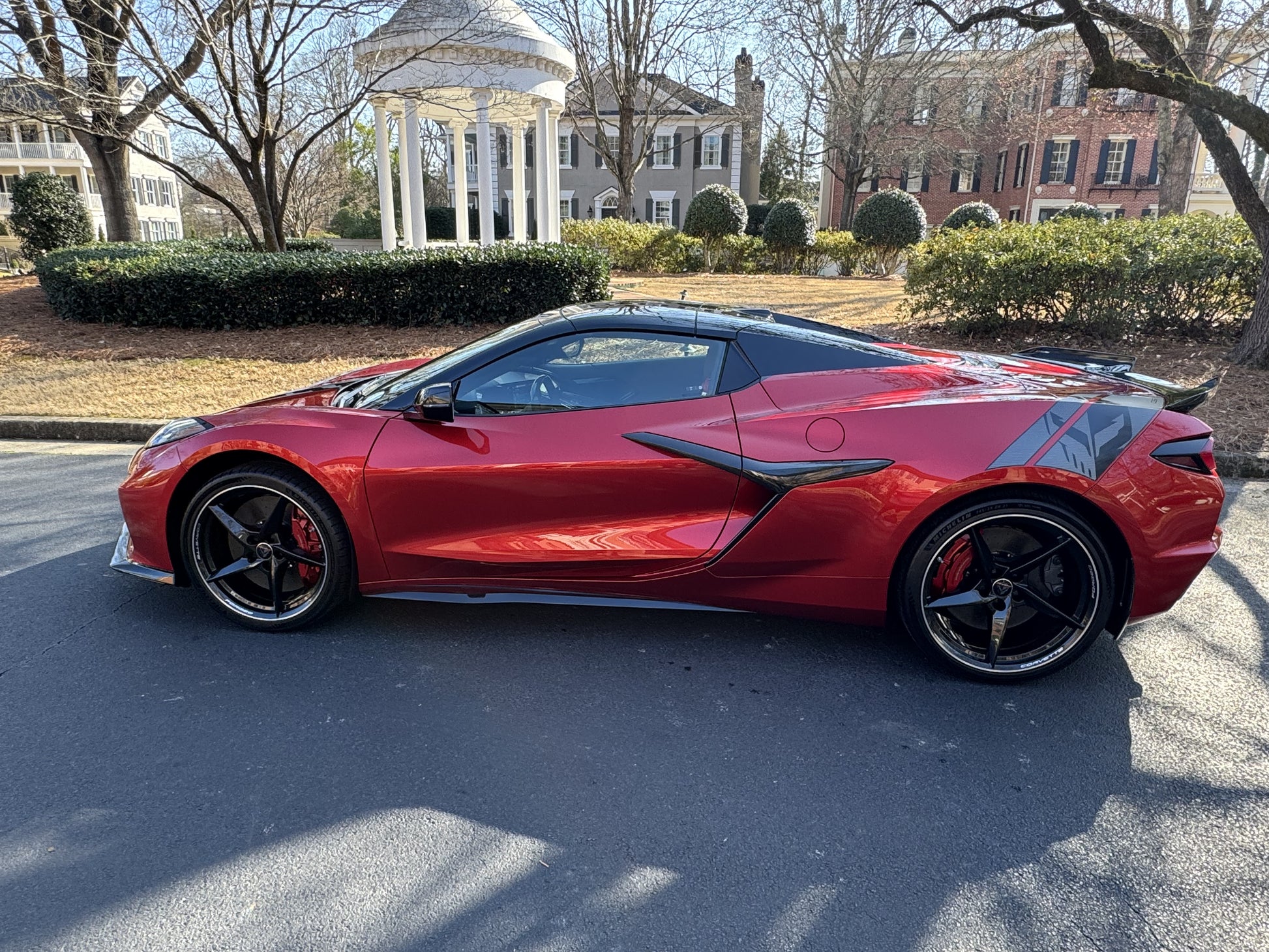 DrPizs 2025 Corvette E-Ray 3LZ in red-mist-metallic-tintcoat