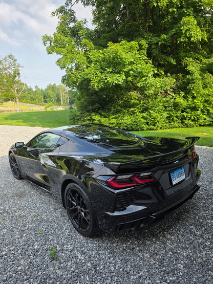 2025 Stingray Z51s 2025 Corvette Stingray 3LT in gloss-black