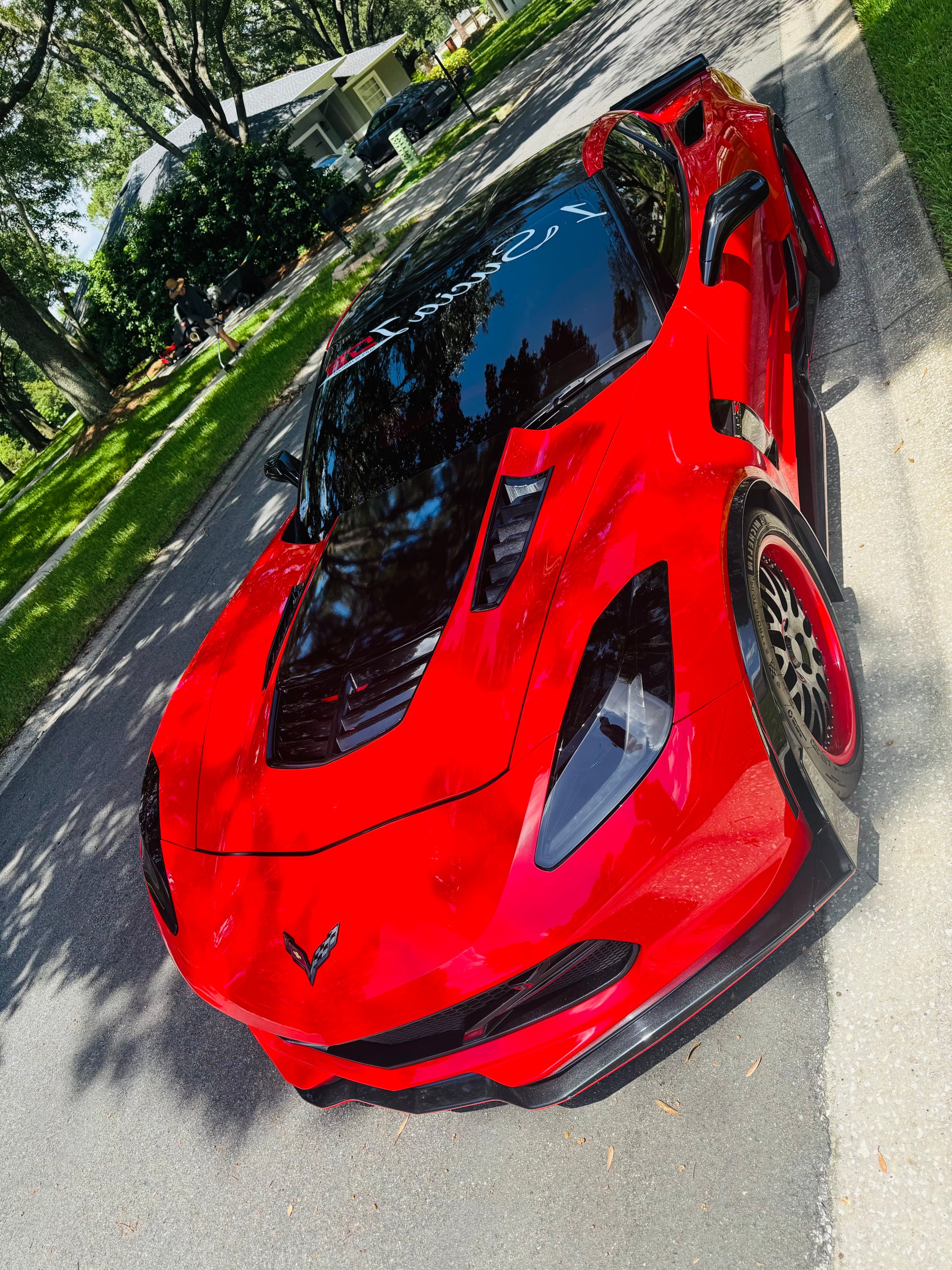 Jose Hinojosas 2016 Corvette Z06 2LZ in torch-red