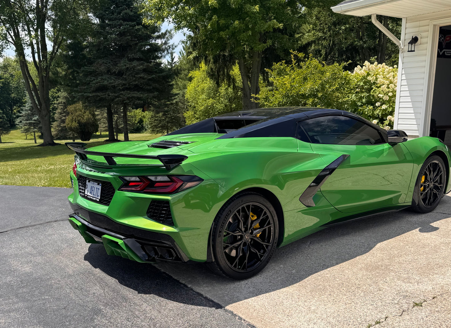 ACS Composite customer review image for C8 Stingray Z06 Style Rockers