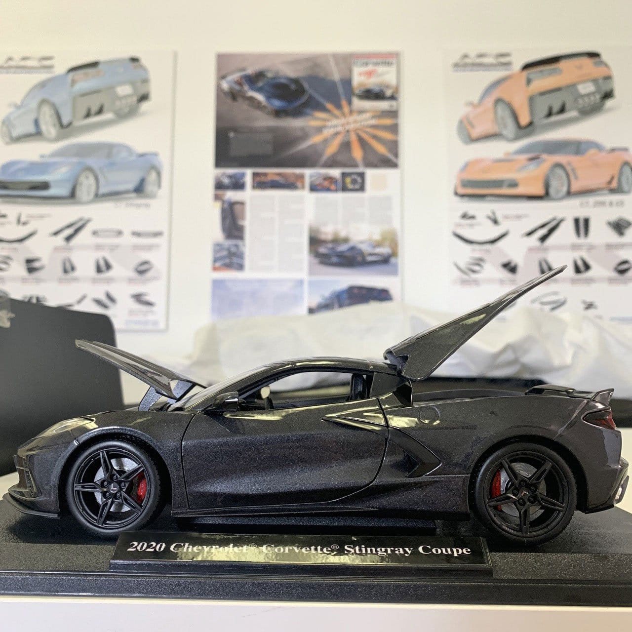 2020 Die Cast Corvette Stingray in Black, Red, or White - Z51 Equipped with CFZ Spoiler and Mirrors, Splitter and Rockers Spears, Coupe Body Style - SKU 50-4-073