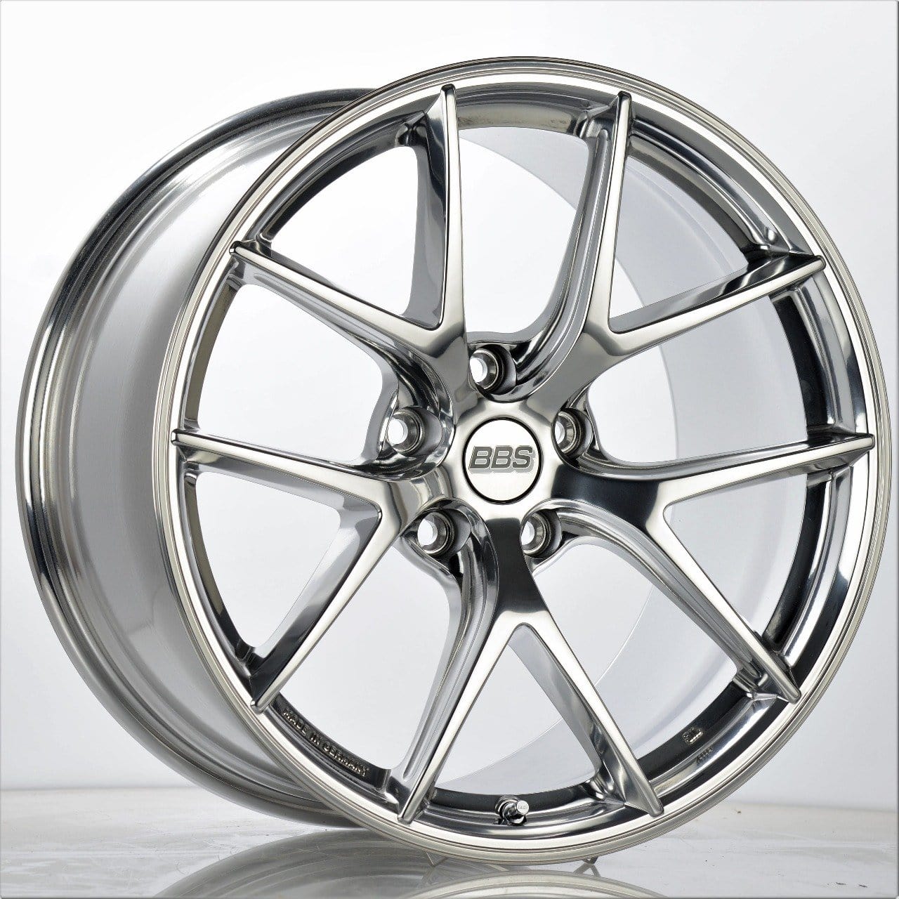BBS CI-R Wheels in Ceramic Polish finish for C8 Corvette [50-4-015]. Lightweight, durable, and TÜV certified. Upgrade your ride with ACS Composite.